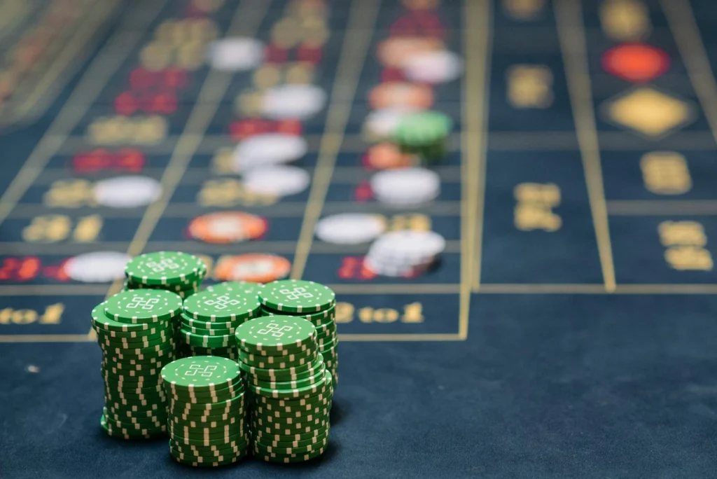 The Role of Precision: Why F1 Bettors and Casino Players Both Rely on Data